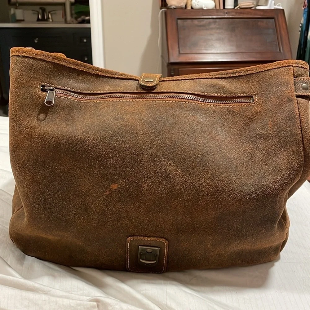 The Territory Ahead laptop/messenger/book bag or a masculine murse. B8